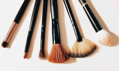 3 dicas de como limpar pincel de maquiagem