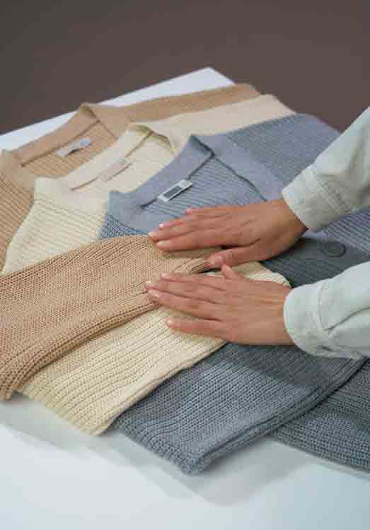 Descubra como evitar e como remover as bolinhas da blusa de lã