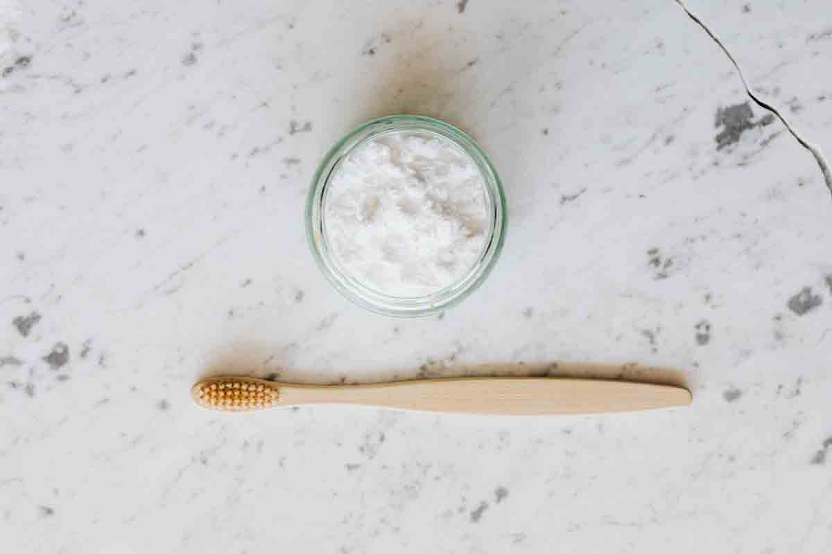 How to clean marble countertops with baking soda. Photo: pexels