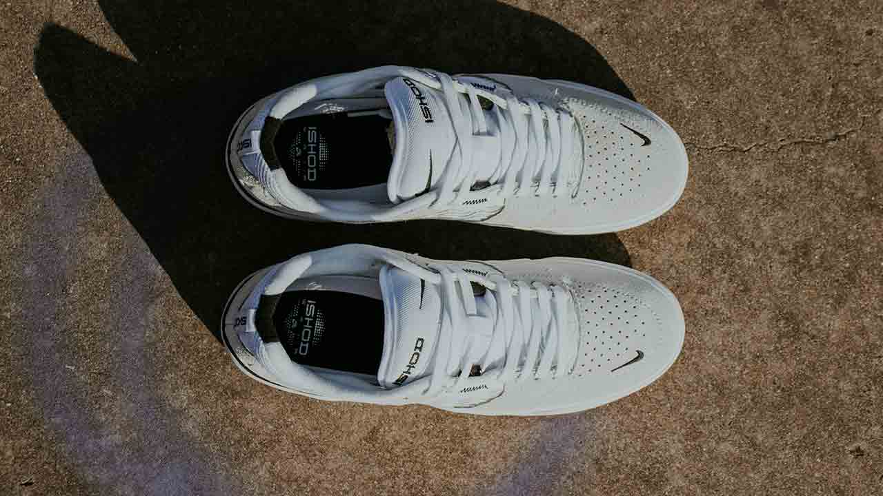  limpar tênis branco com produtos caseiros. Foto: Pexels