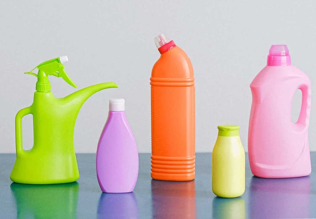 Do it yourself: multipurpose cleaning product with 4 cheap ingredients. Photo: Pexels